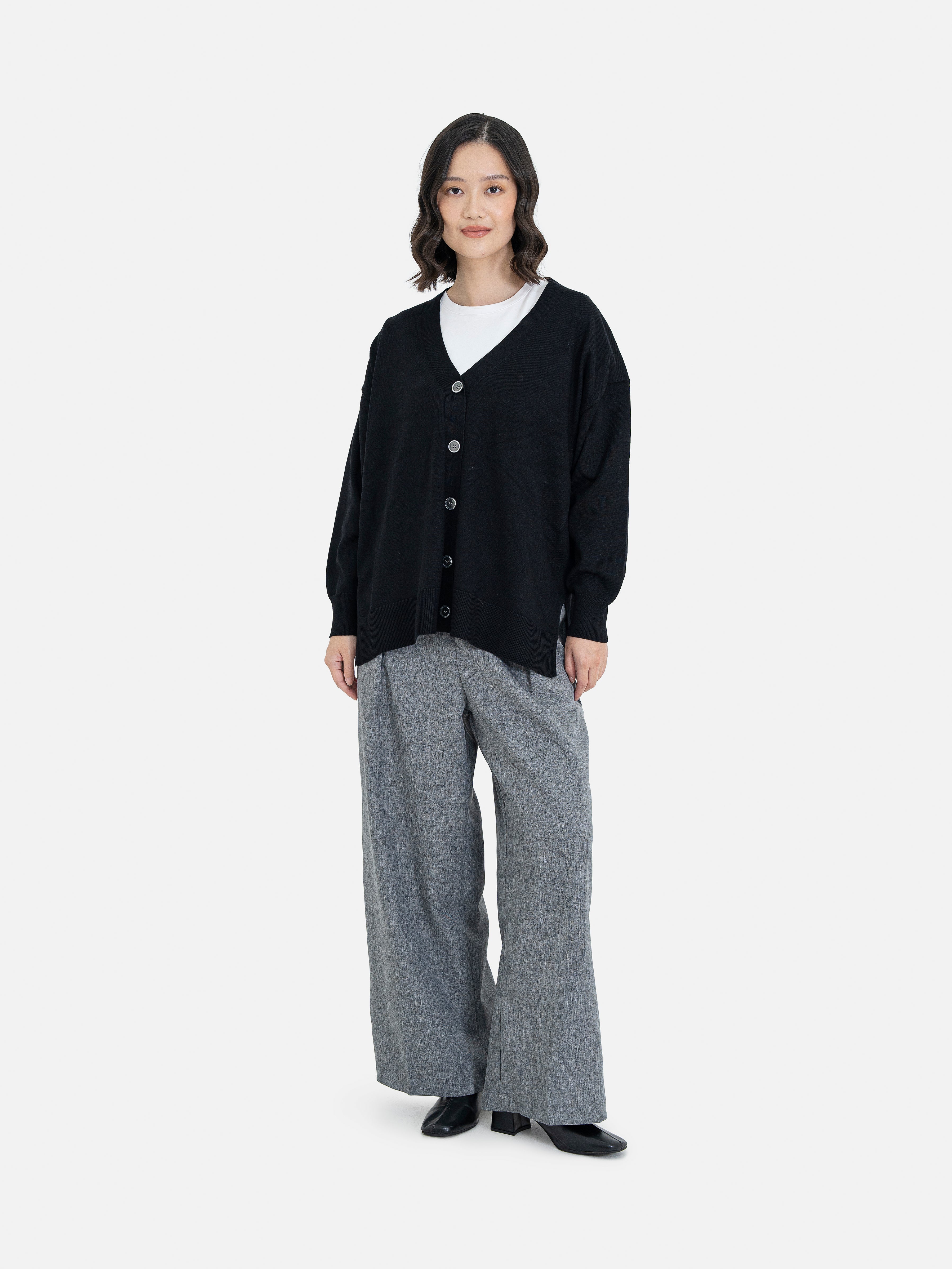 Kanami Loose V-Neck Cardigan