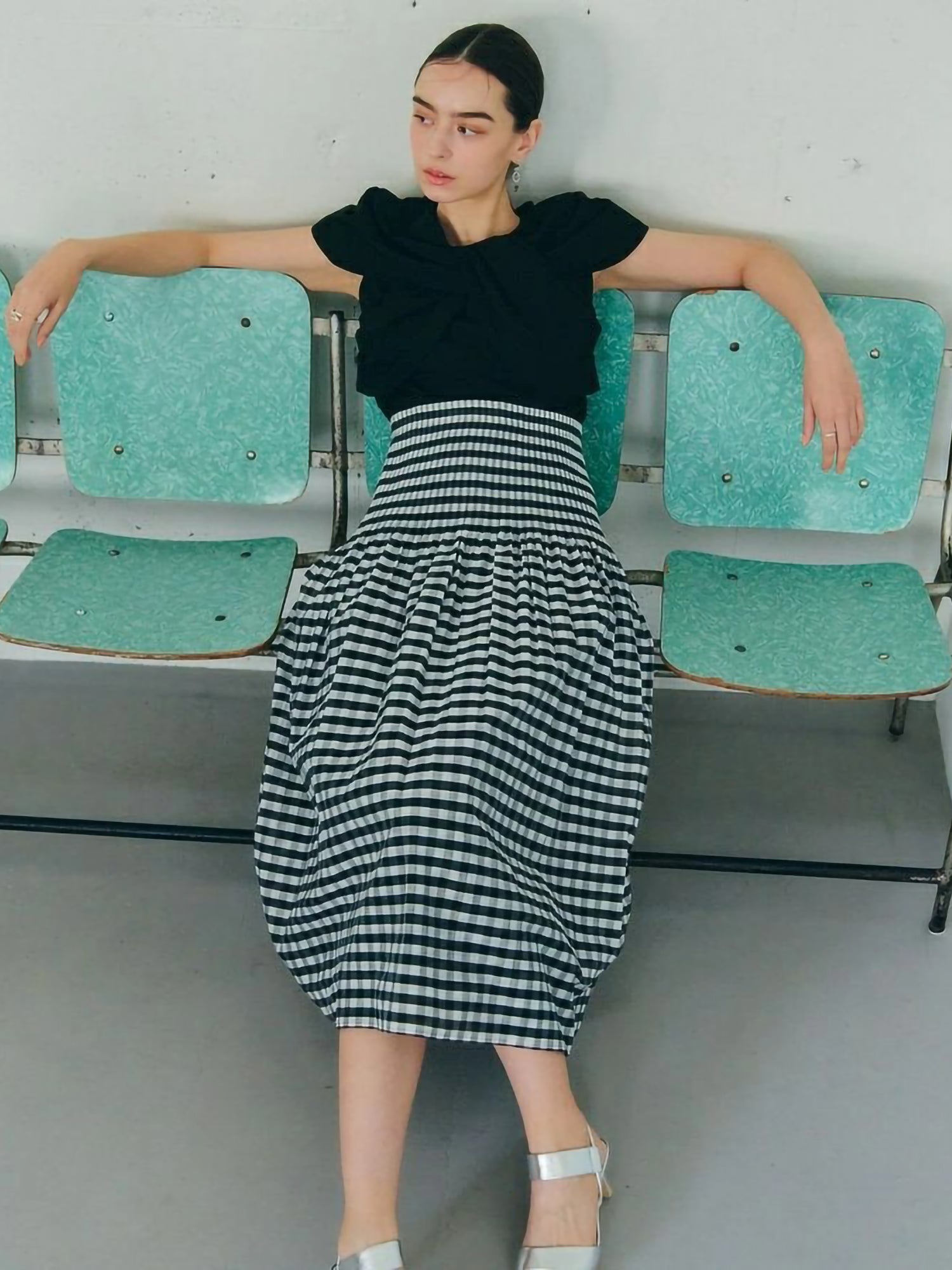 Kazuna Reversible Check Flared Skirt