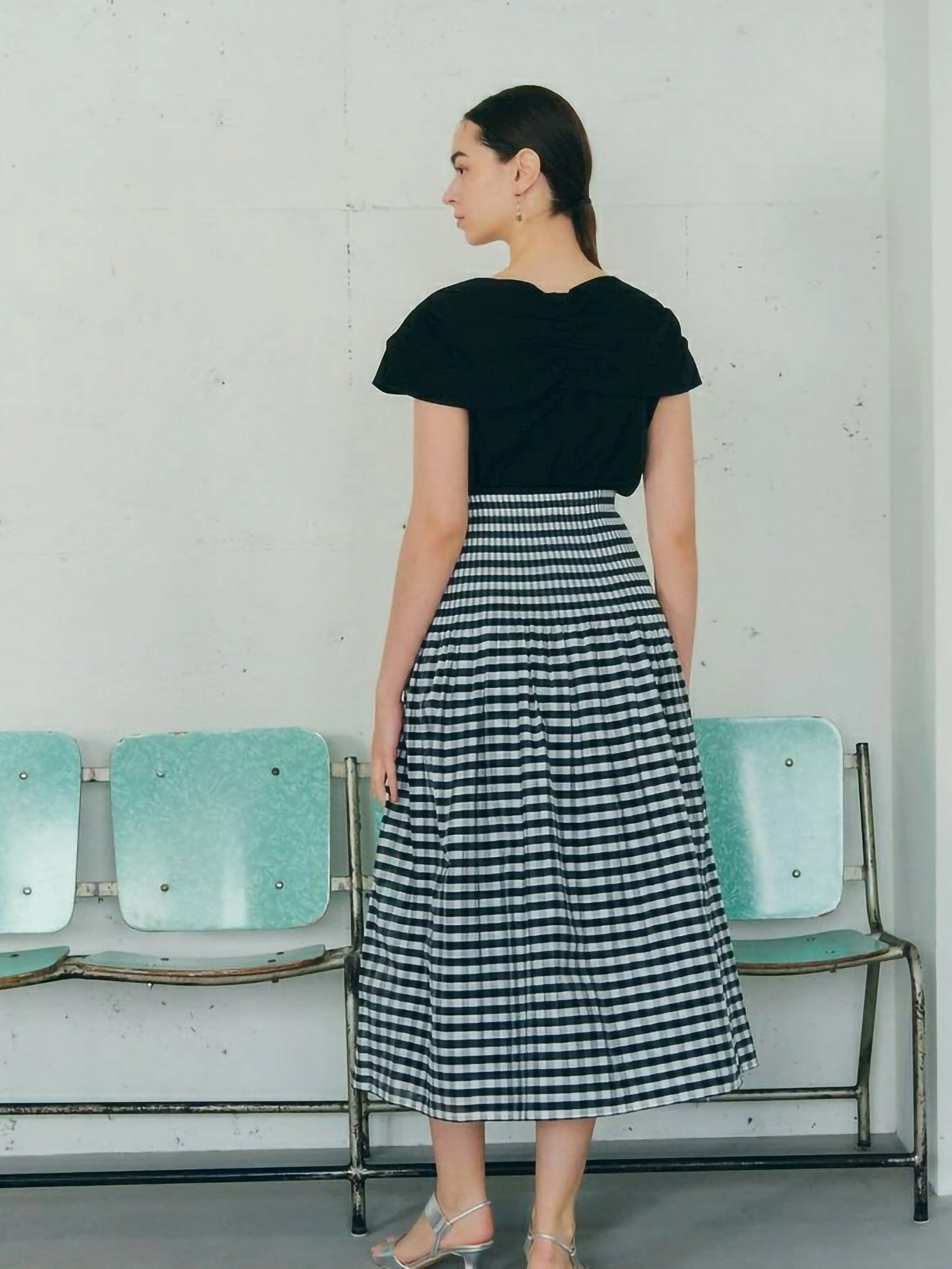 Kazuna Reversible Check Flared Skirt