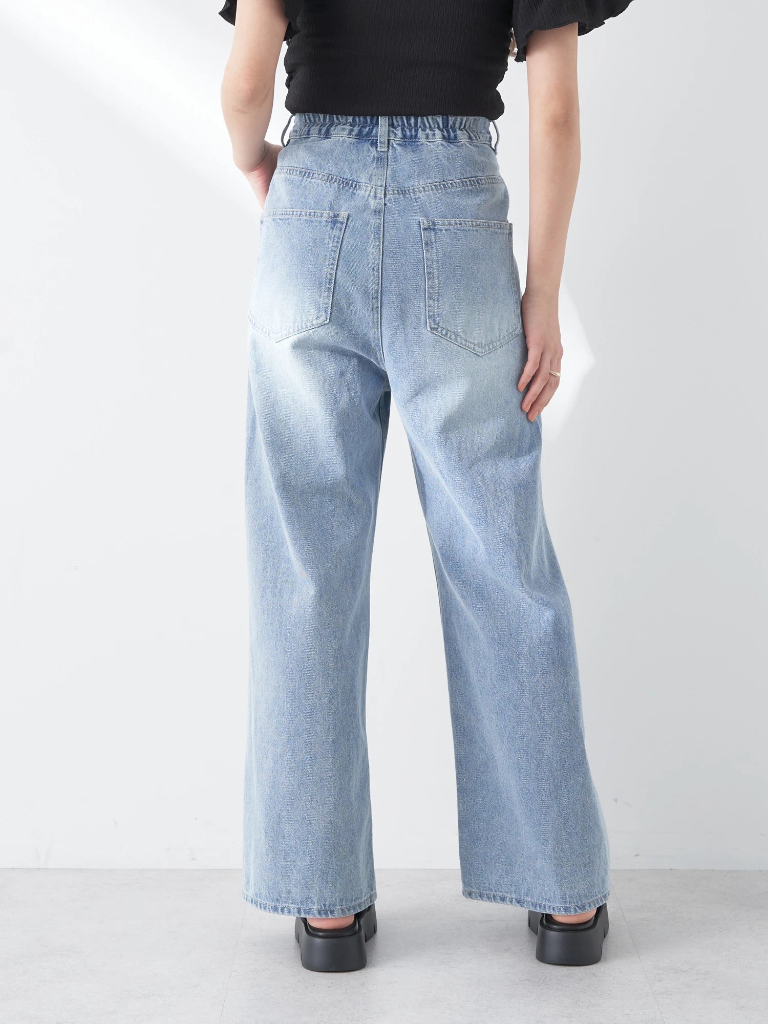 Kenzi Tuck Hook Denim Pants