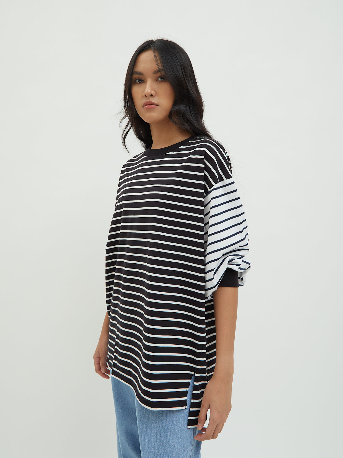 Listia Long Sleeve Oversized Tee