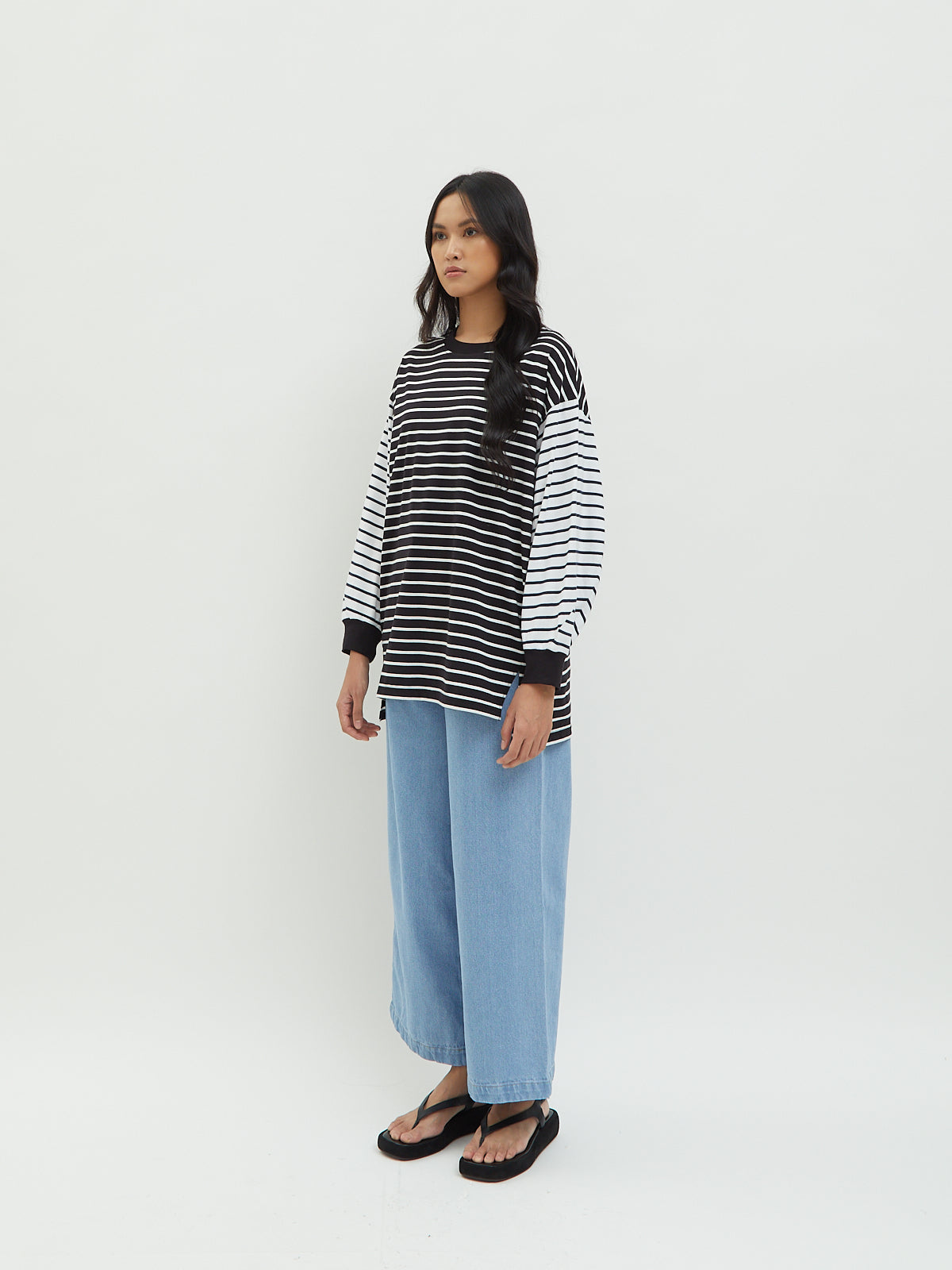 Listia Long Sleeve Oversized Tee