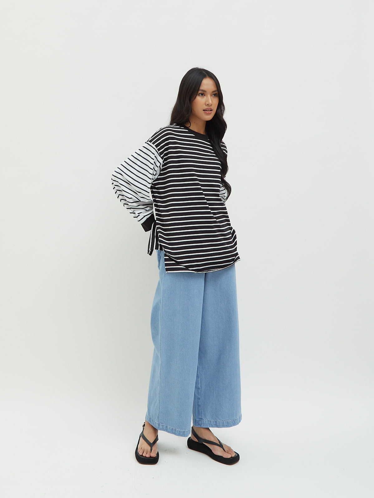 Listia Long Sleeve Oversized Tee