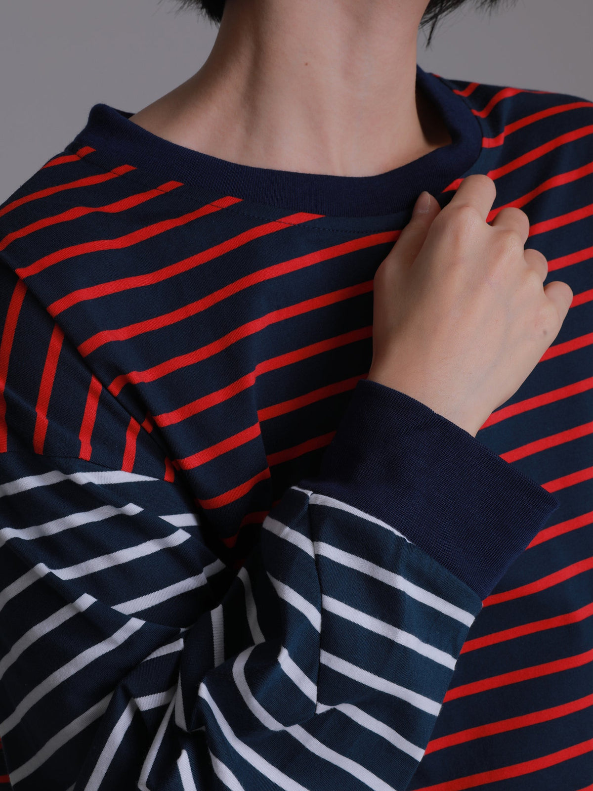 Listia Longsleeve Oversized Tee