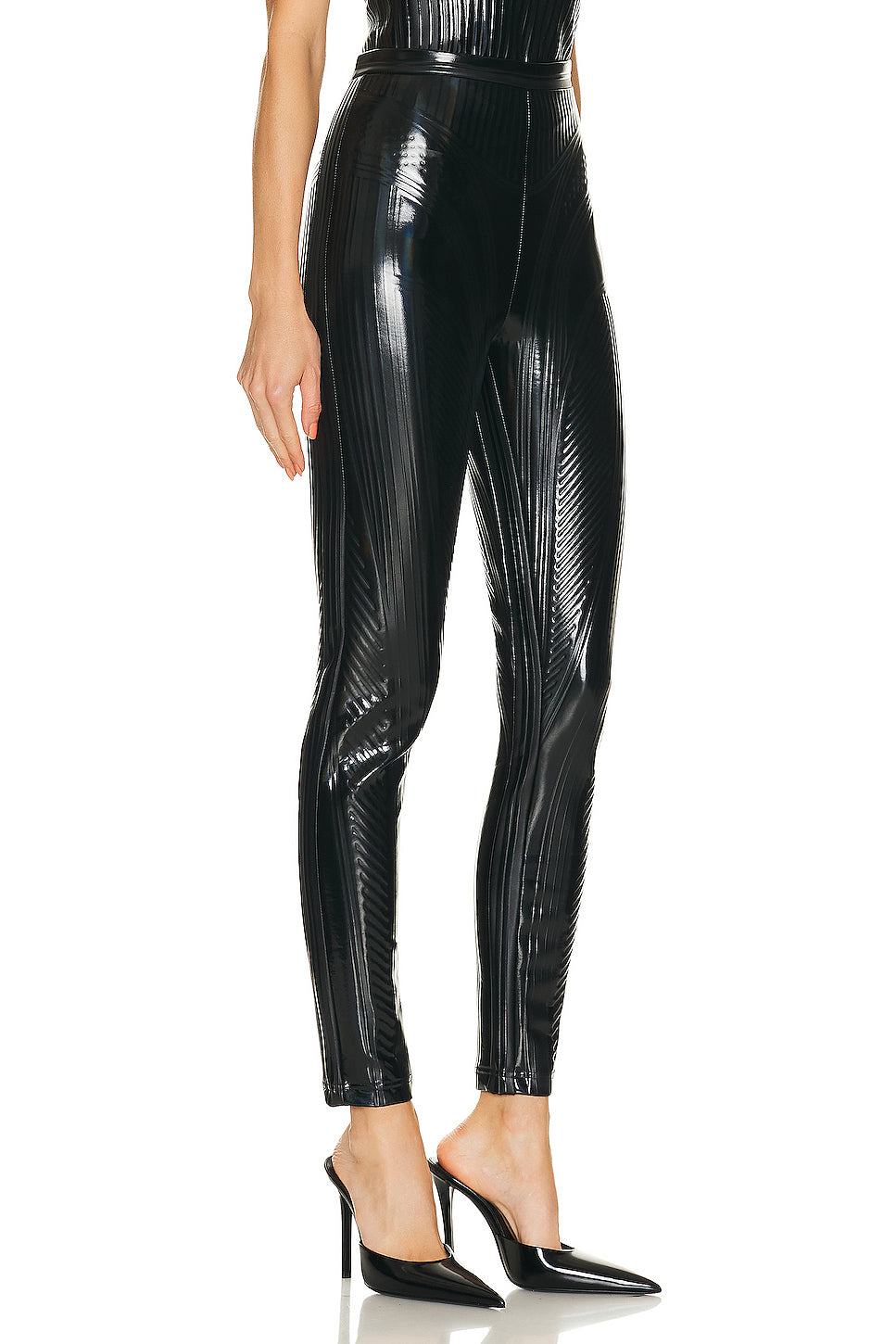 Embossed Legging