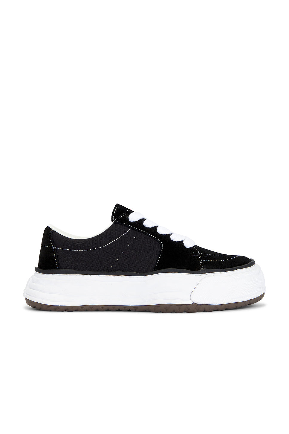 Eric Original Sole Suede Low-Top Sneaker