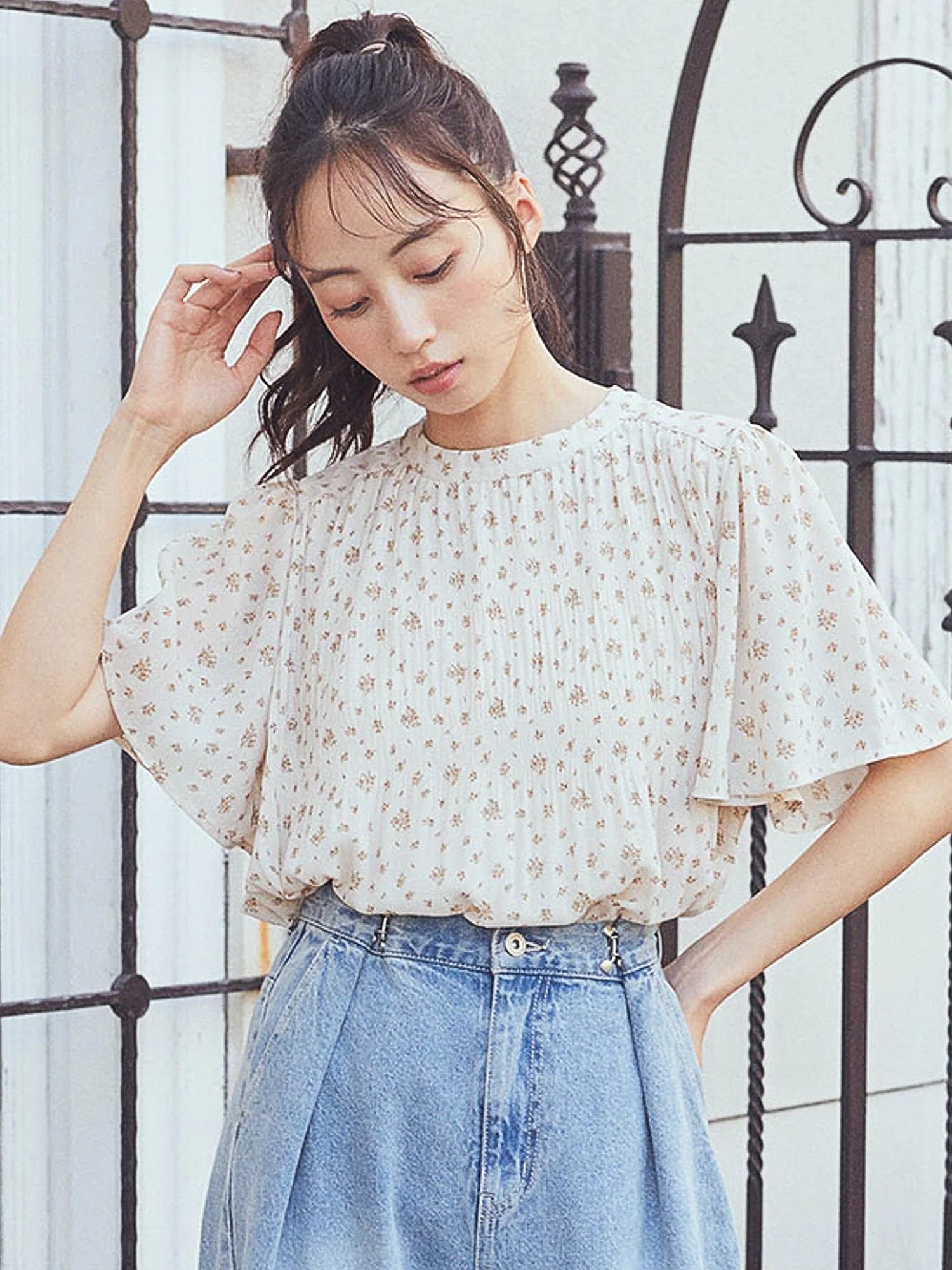 Majolica Pleated Short Sleeve Blouse