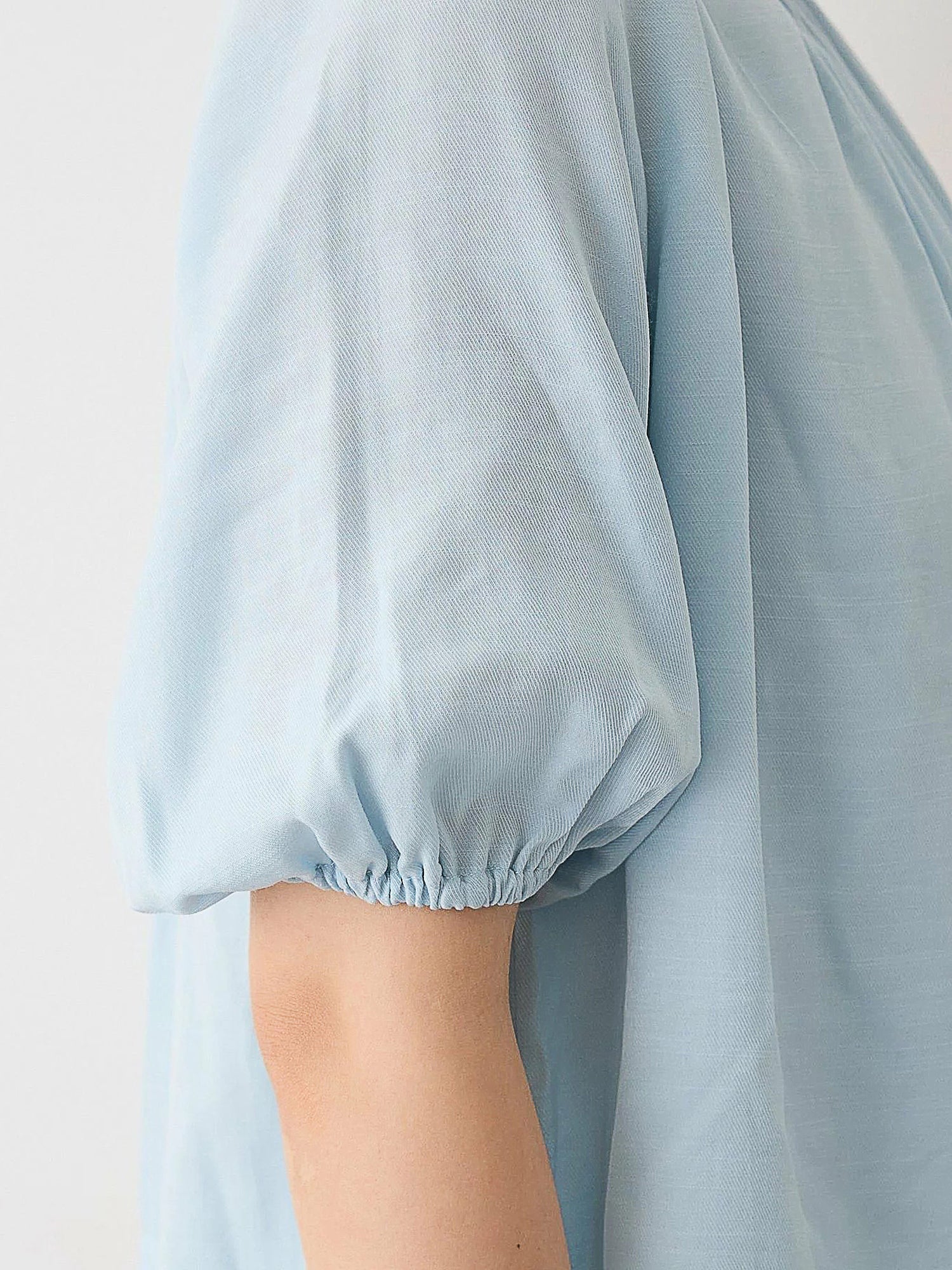 Makaira Back Lace-Up Balloon Sleeve Blouse
