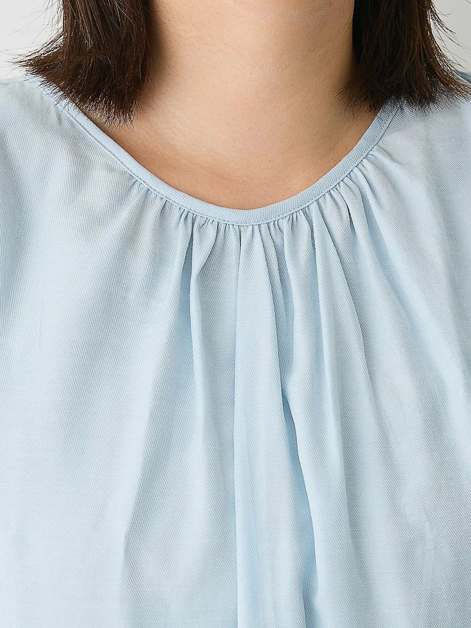 Makaira Back Lace-Up Balloon Sleeve Blouse