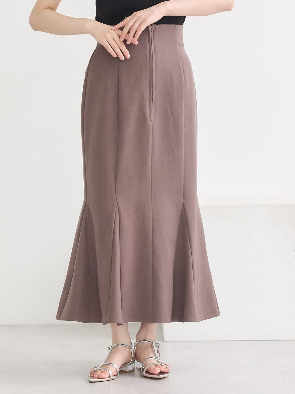 Mameido Front Zip Mermaid Skirt