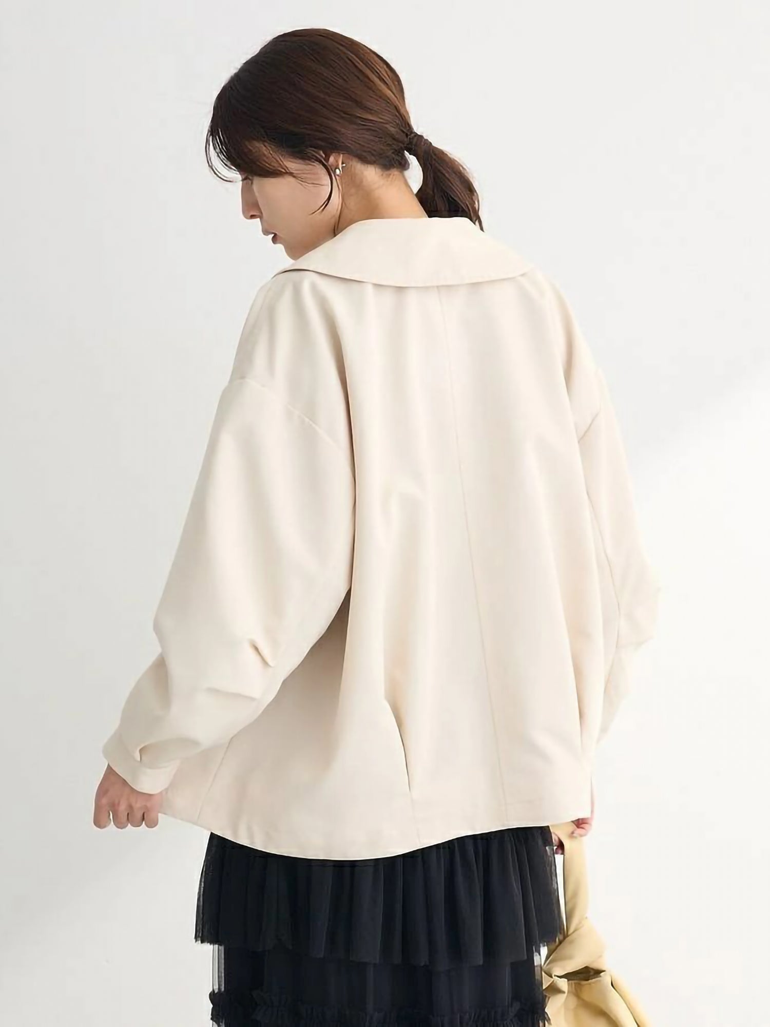 Miharu Water-Repellent Short Trench Coat
