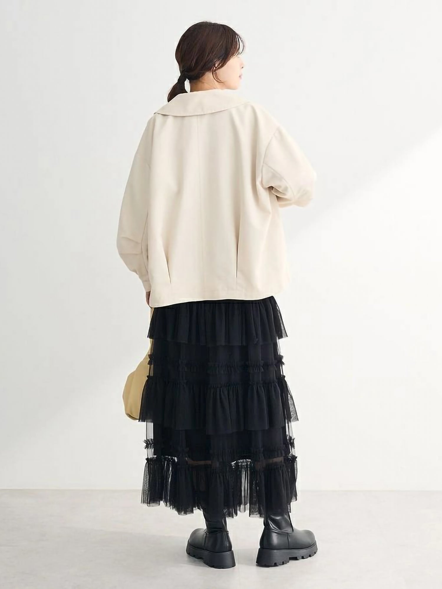 Miharu Water-Repellent Short Trench Coat