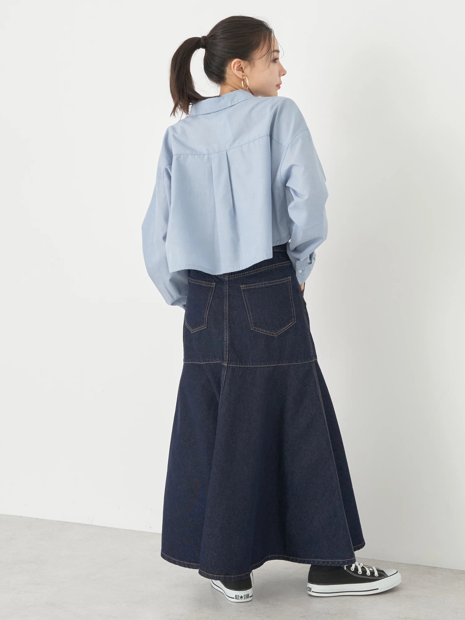 Minamoto Drawstring Crop Shirt