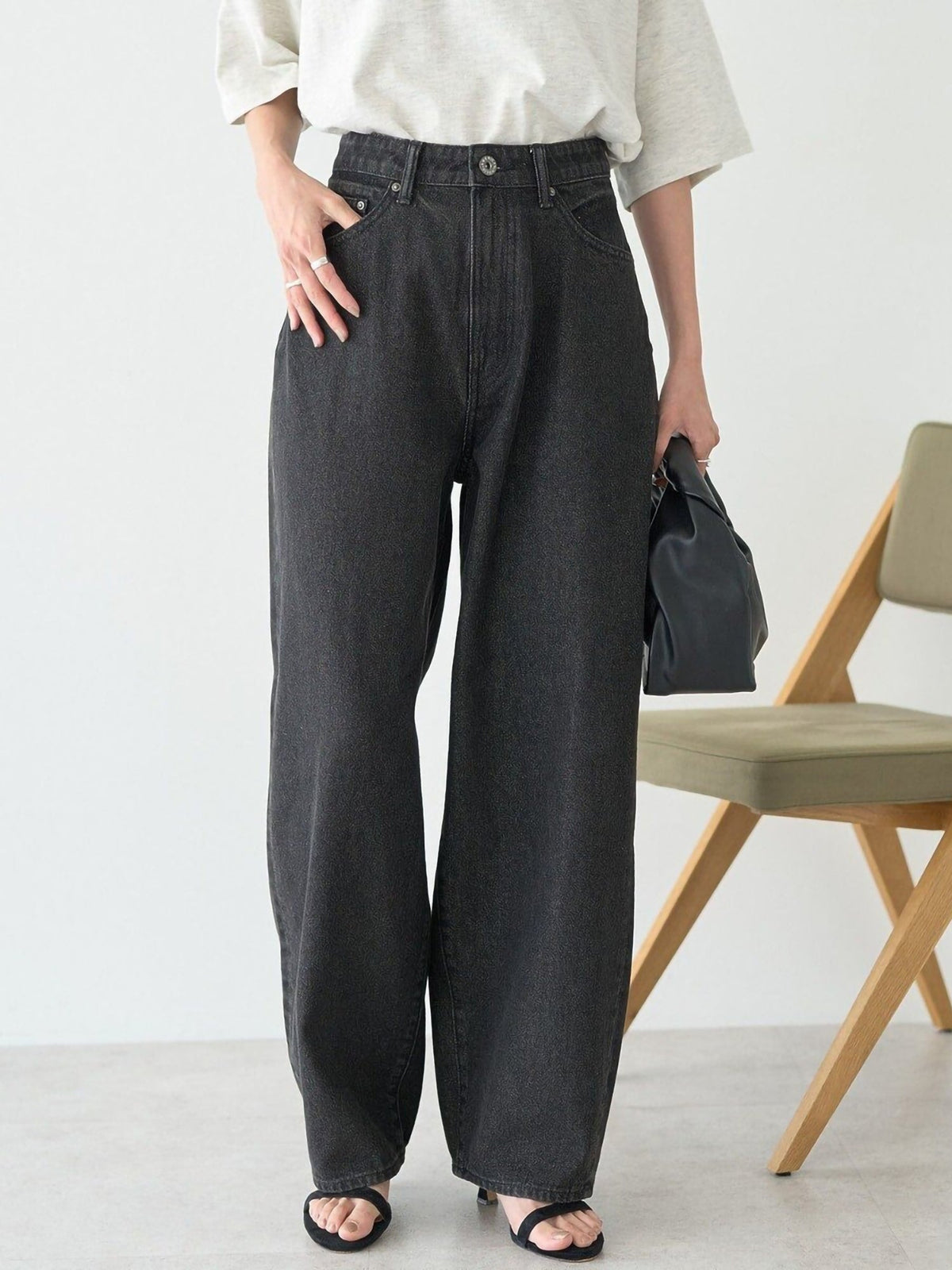 Miu Curved Denim