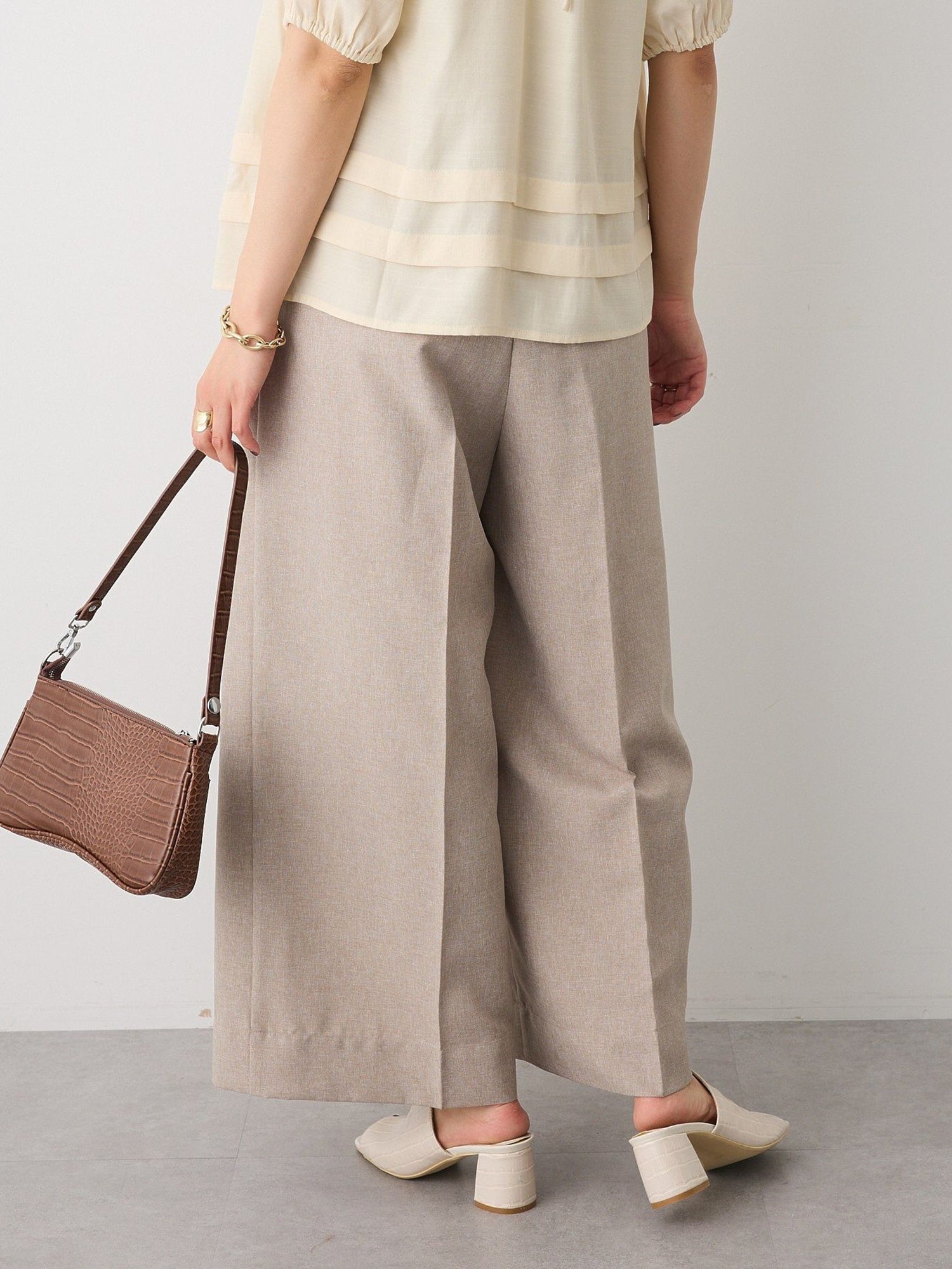 Miwa Linen pleat pants