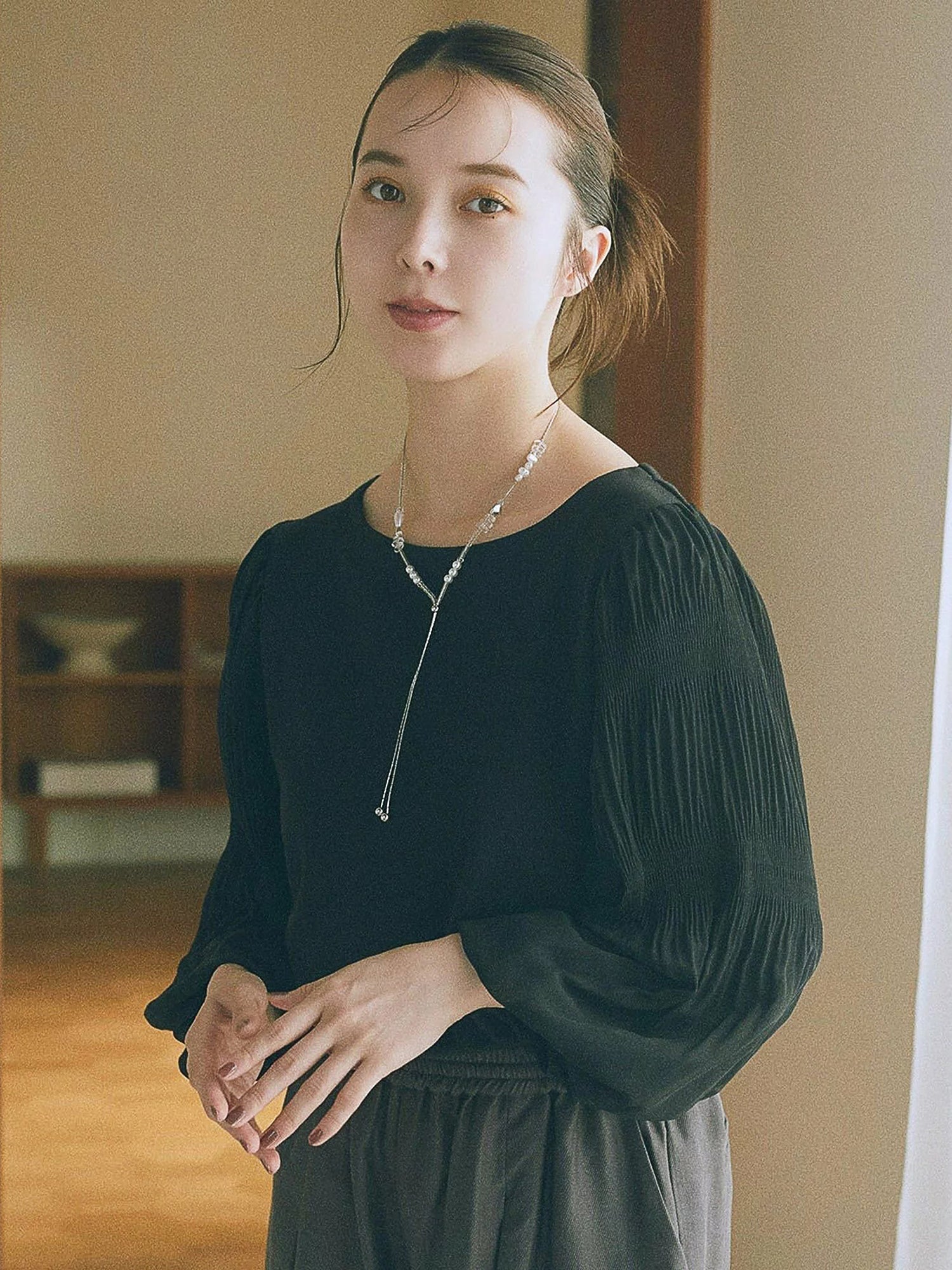 Moji Pleated Sleeve Blouse