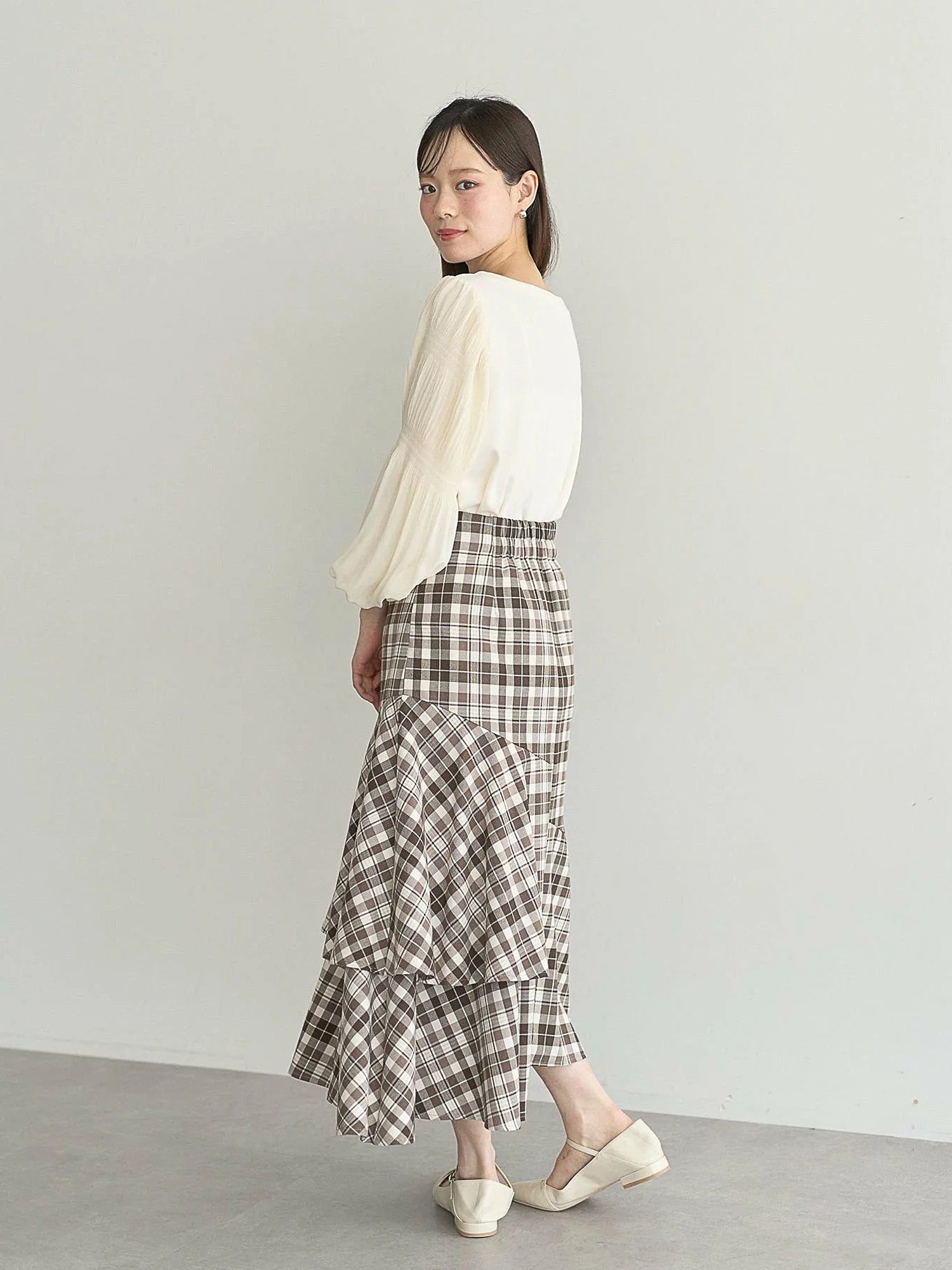 Moji Pleated Sleeve Blouse
