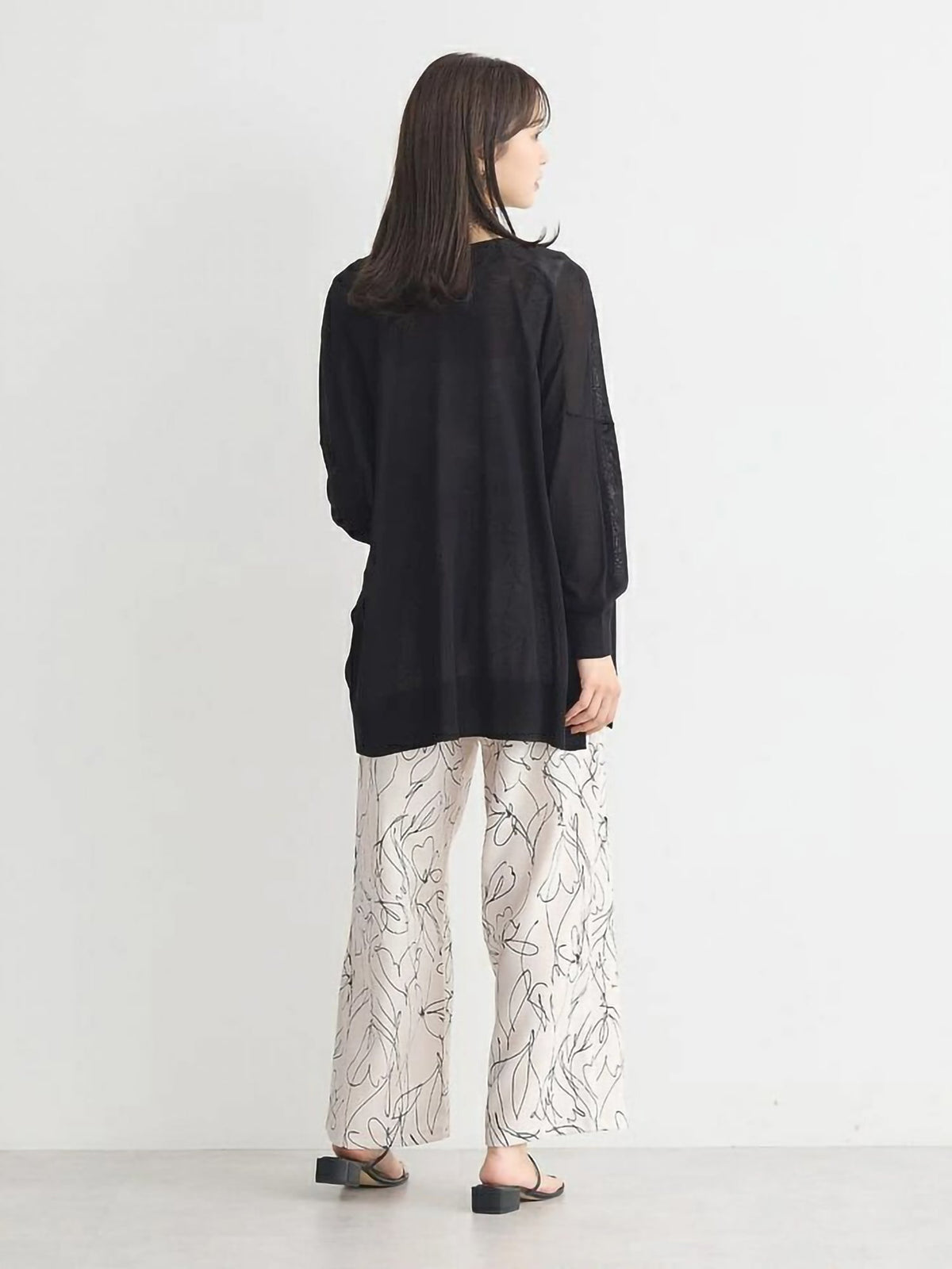 Mokuren Sheer Loose Cardigan