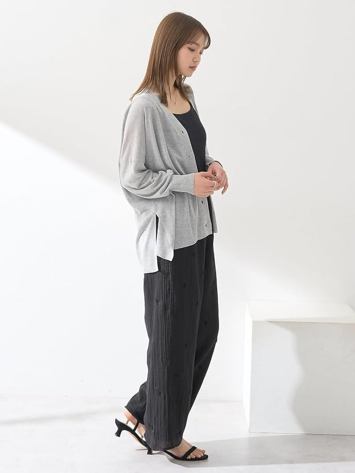Mokuren Sheer Loose Cardigan