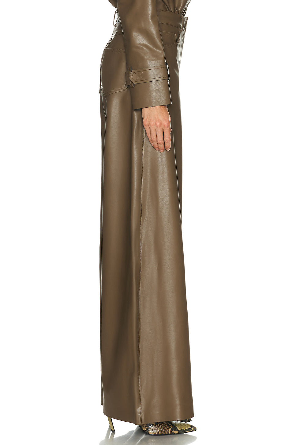 Elephant Wide Leg Pant