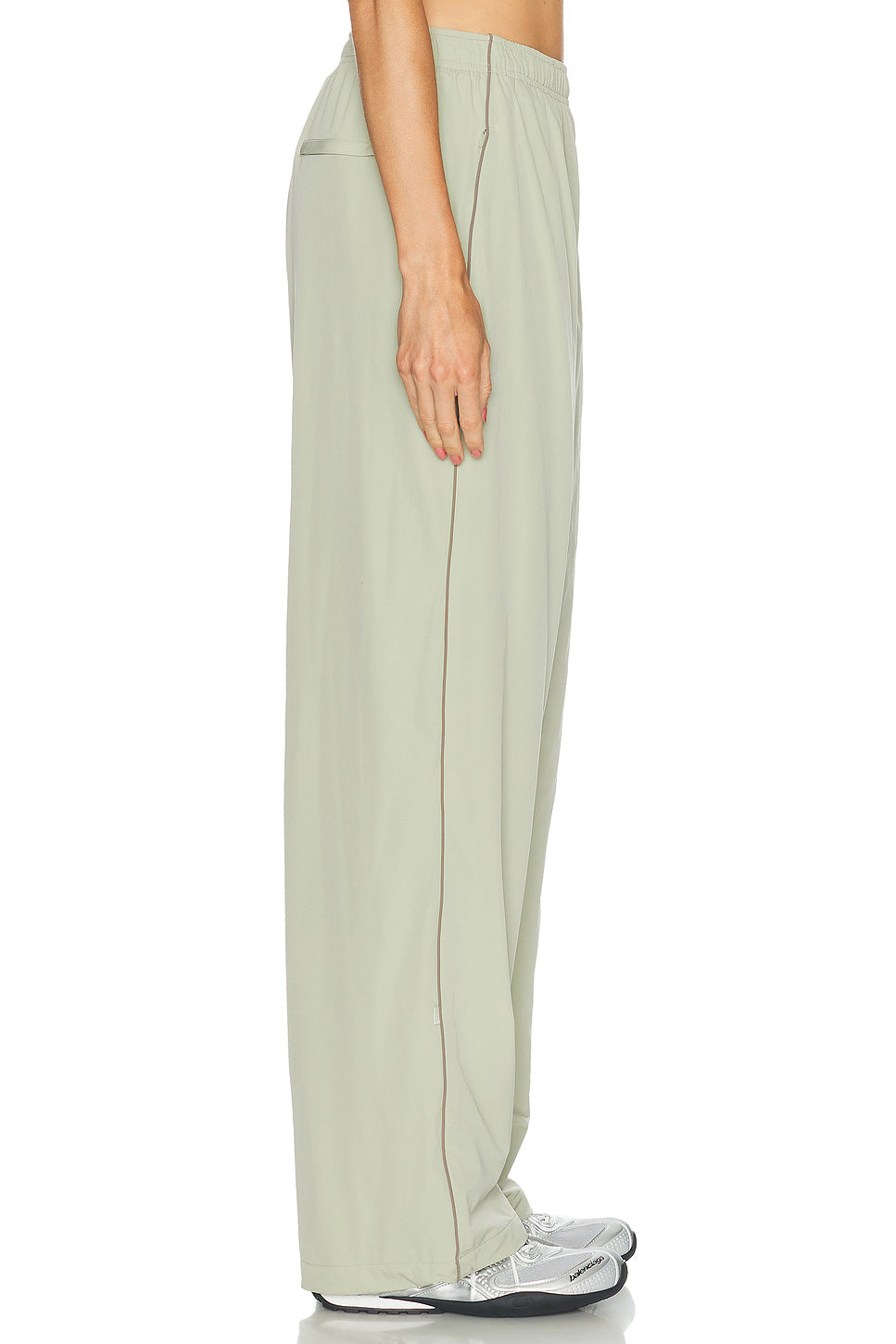 Stretch Nylon Oversized Pant