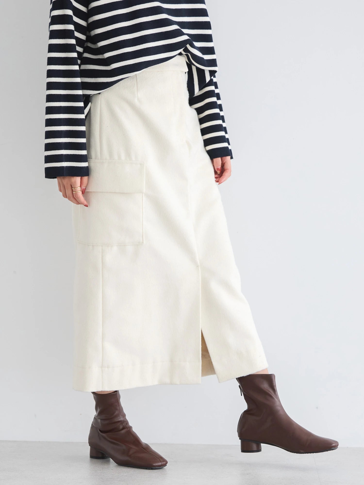 Nakajima Patch Flap Tight Skirt - American Holic