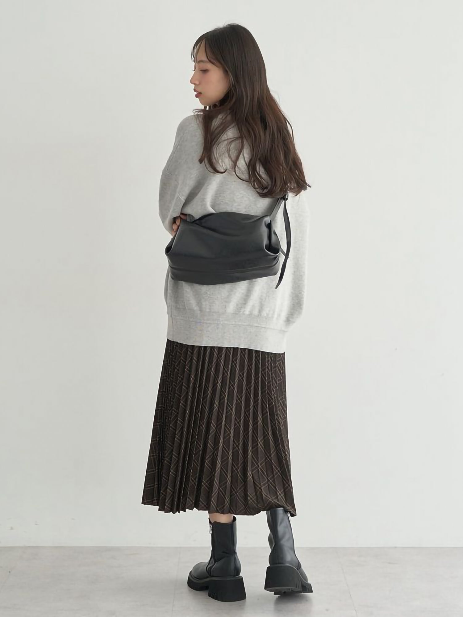 Namika Pleated Skirt