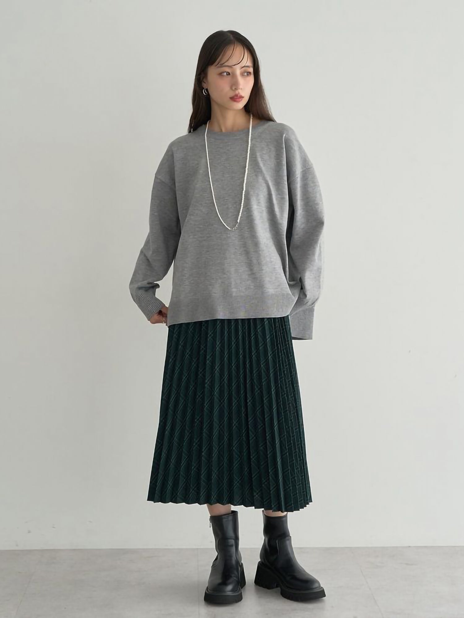 Namika Pleated Skirt