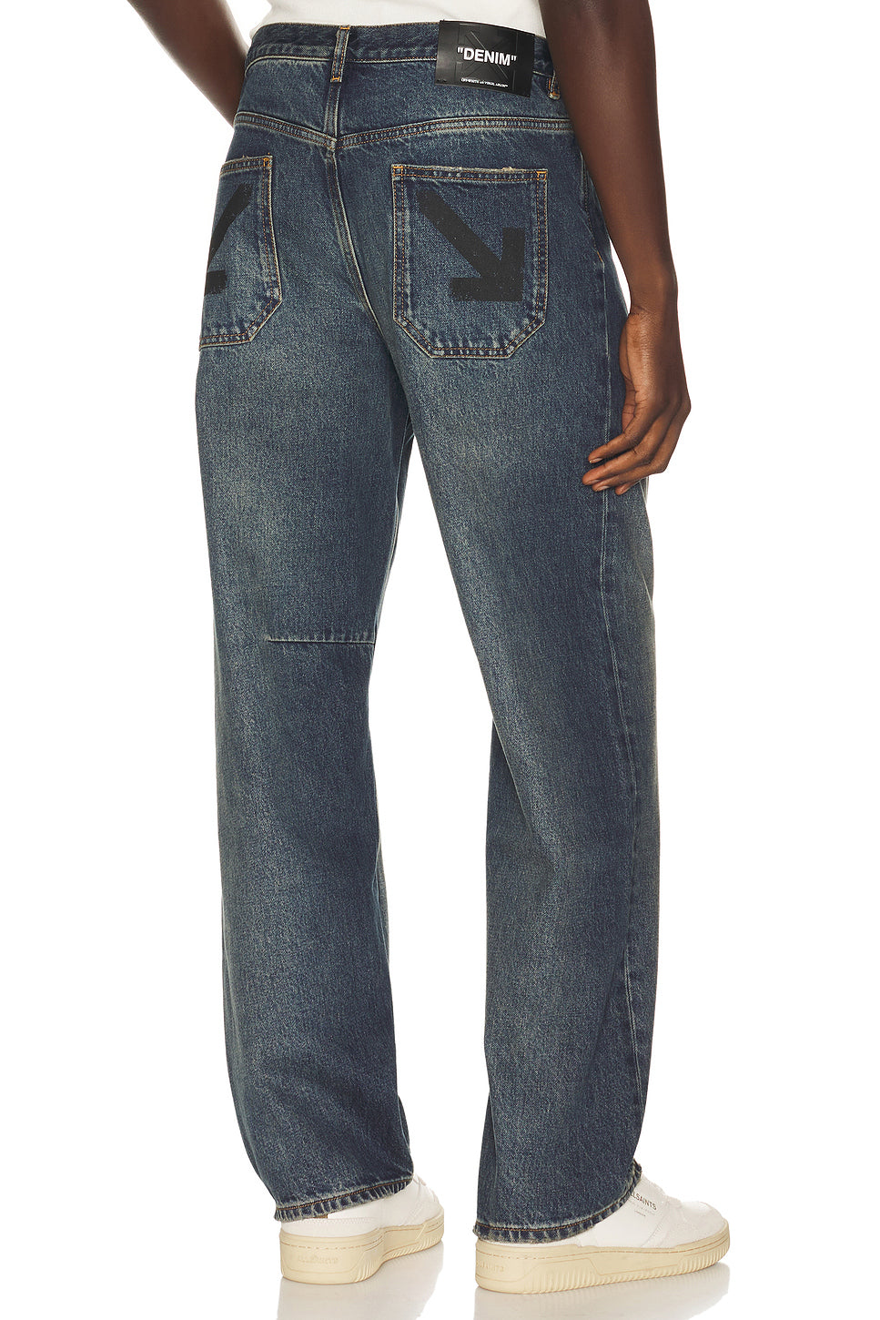 Half Arrow Relaxed Tapered Jeans