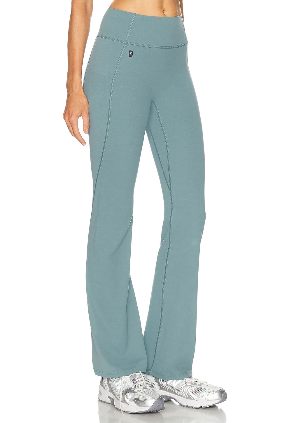 Studio Flared 32 Pant