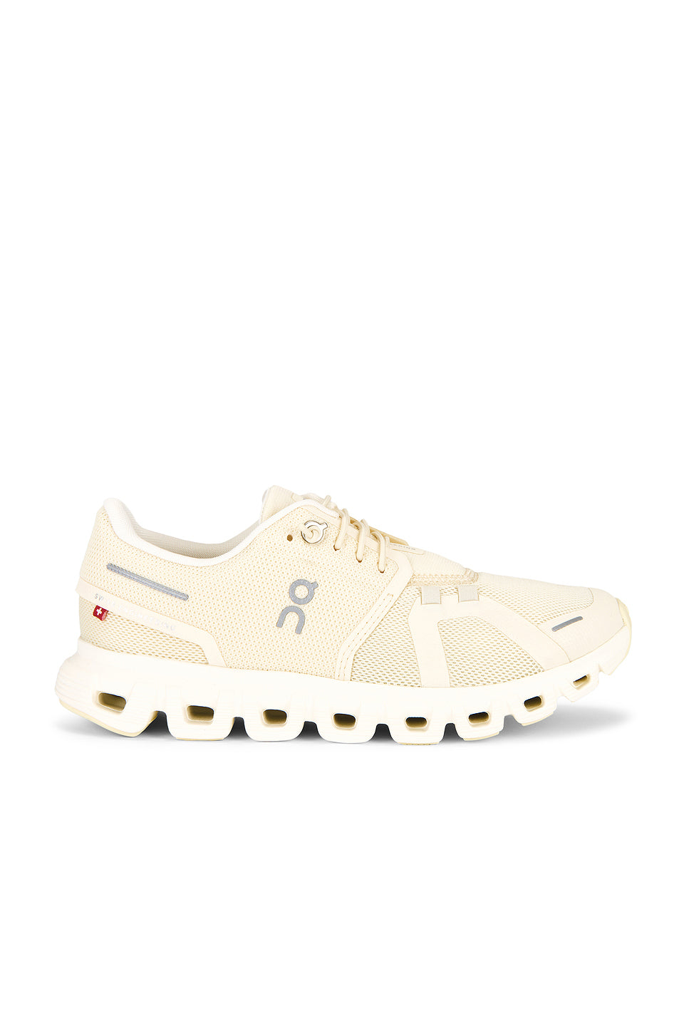 Cloud 6 Sneaker