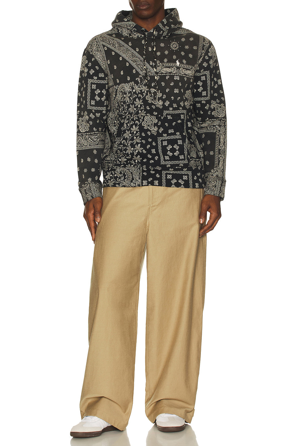 Ong-sleeve Seasonal Printed Fleece Sweatshirt