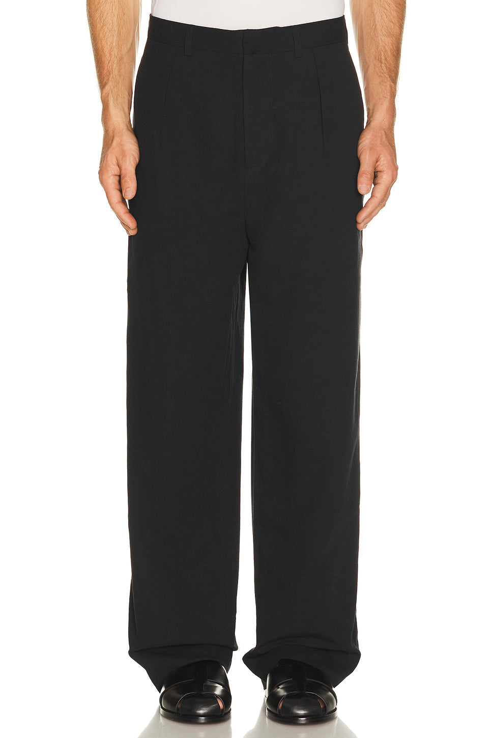 Wide Pleated Trousers