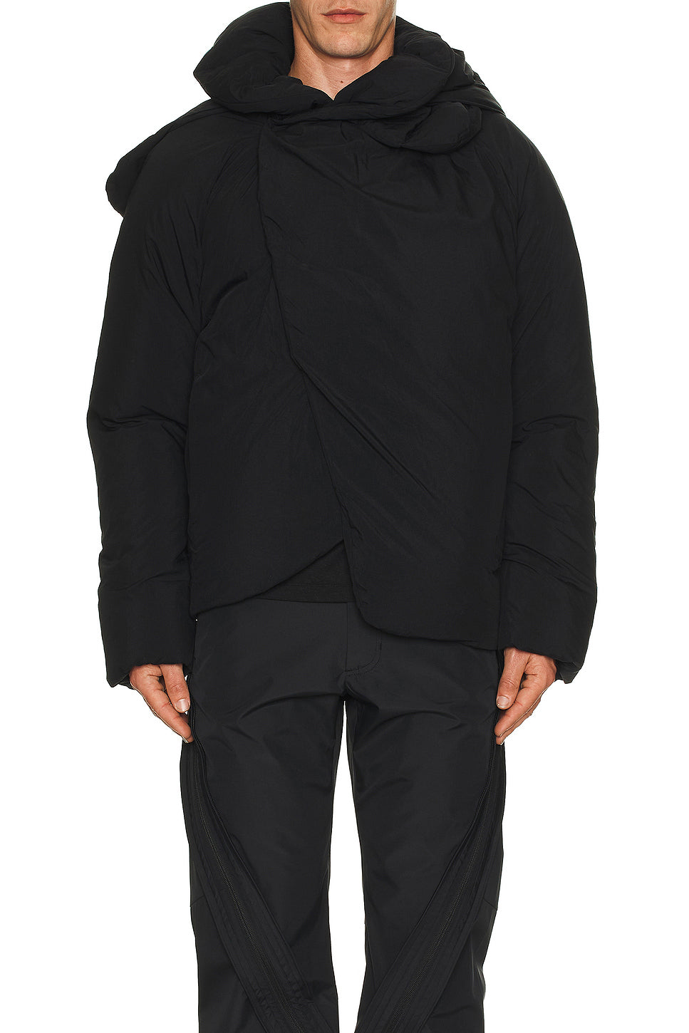 7.0 Down Center Hooded Jacket