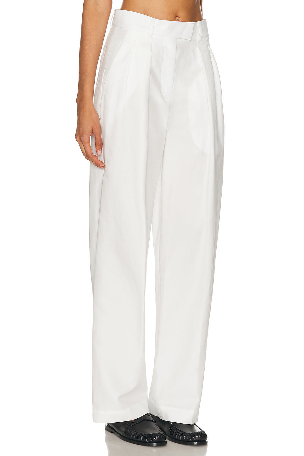 Cotton Pleated Trouser