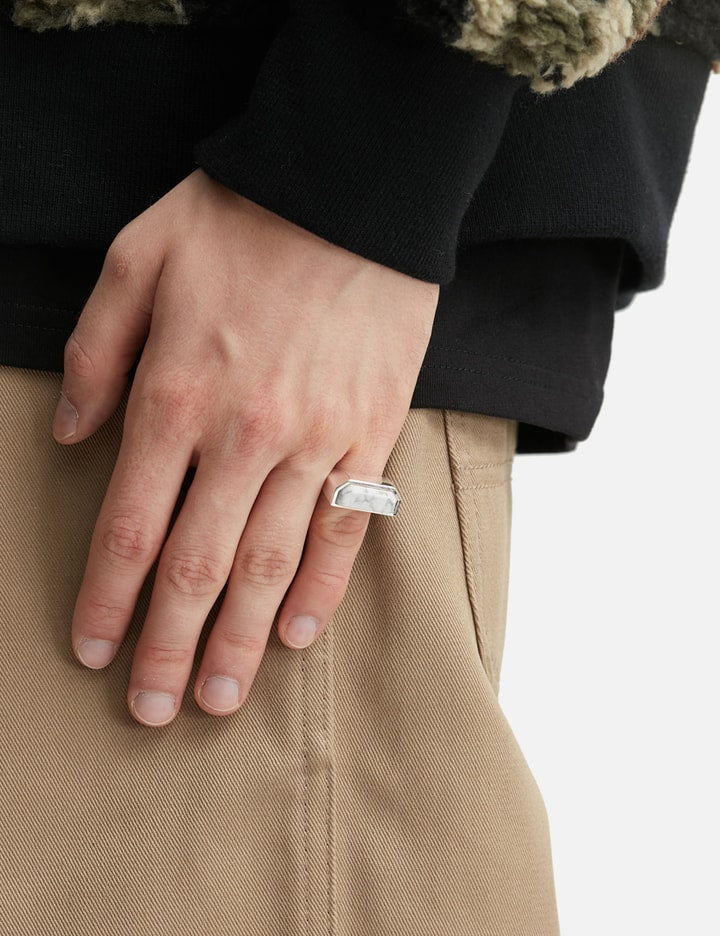 HALF CUT HOWLITE SIGNET RING