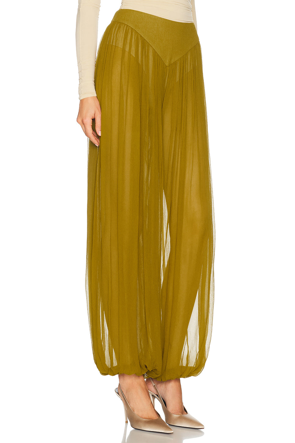 Marisel Pant