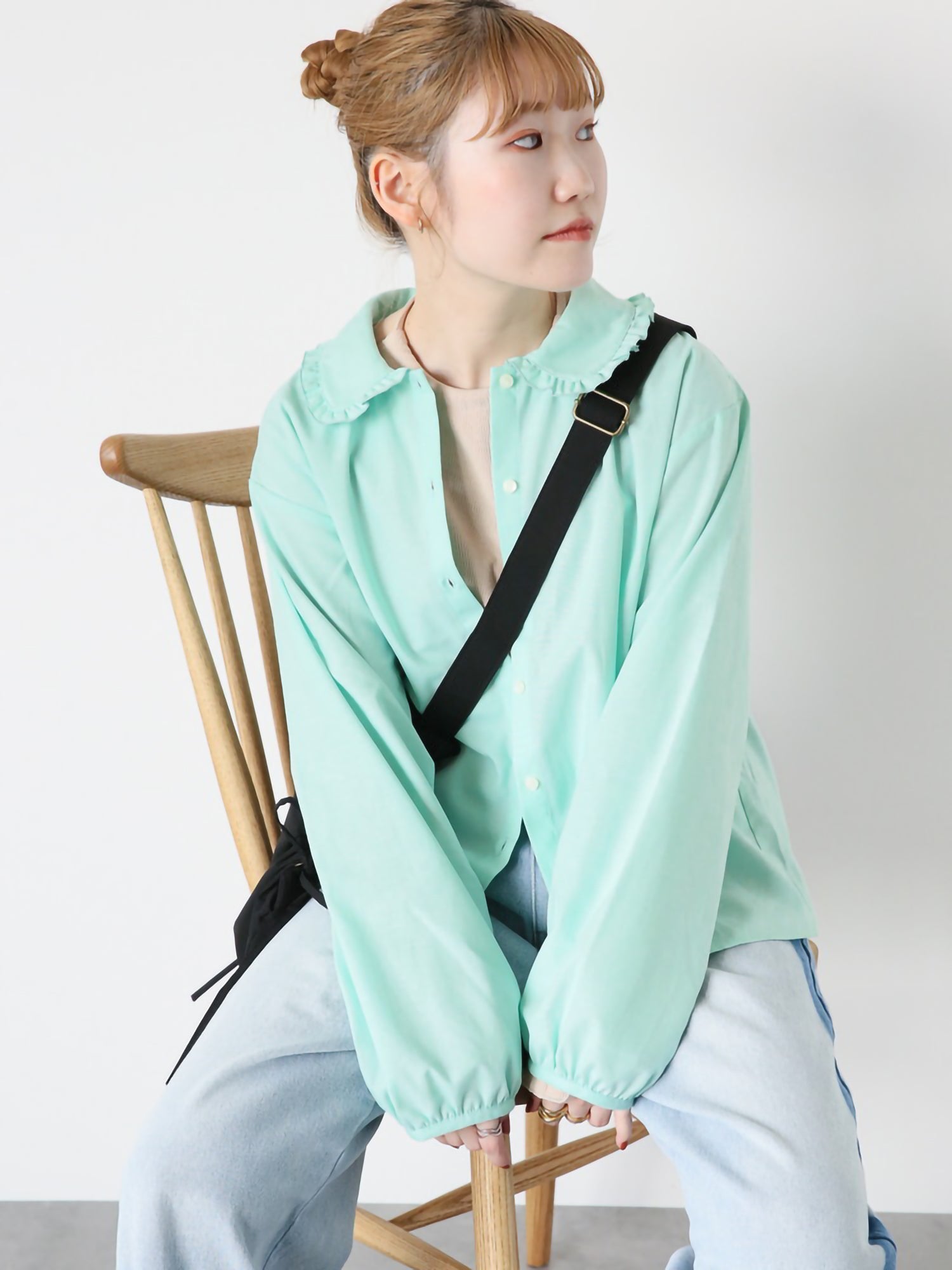 Raikou Ruffled Collar Shirt
