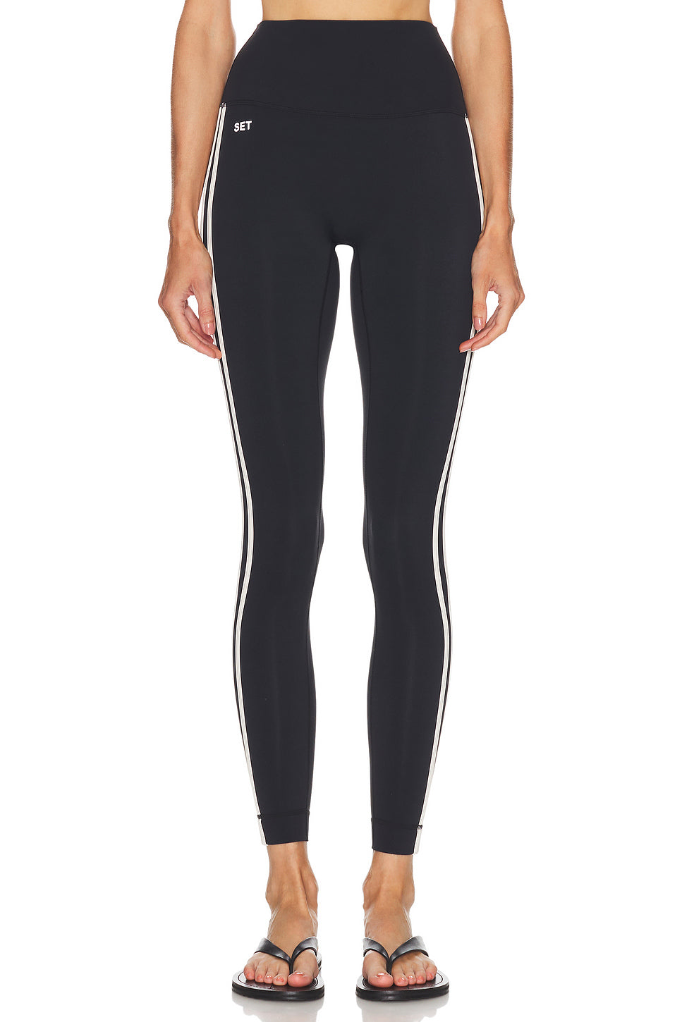 Airluxe Breathe Strike Legging