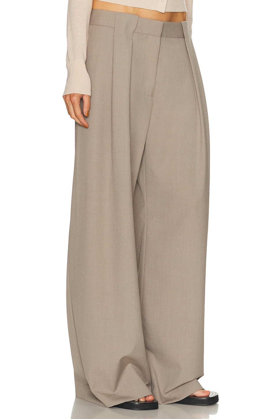 Pleat Loop Pant