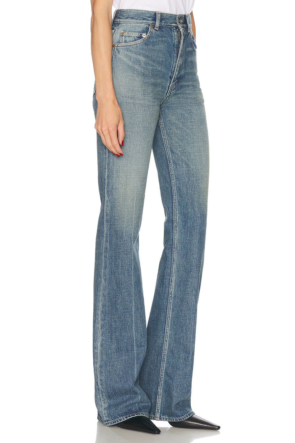 Bootcut Leg