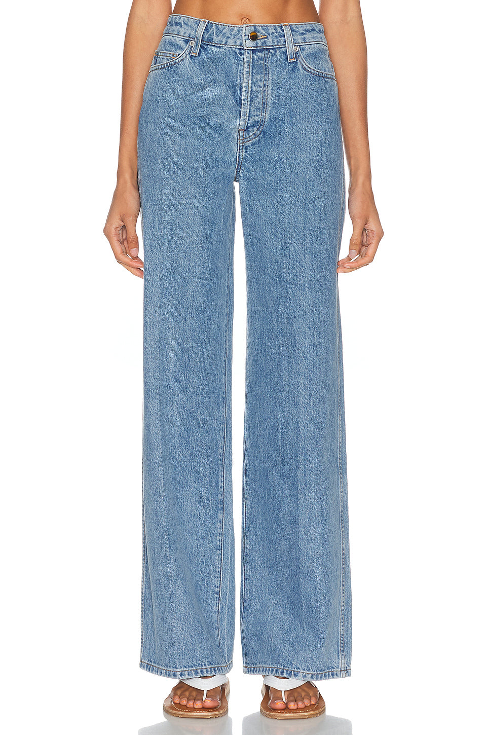 The Wide Leg