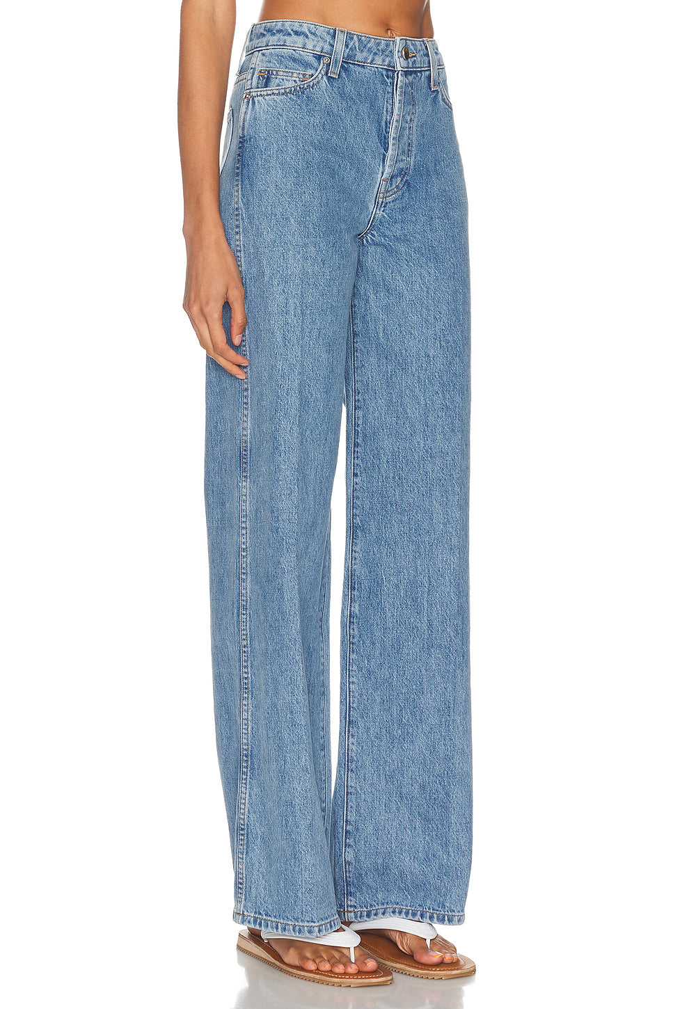 The Wide Leg