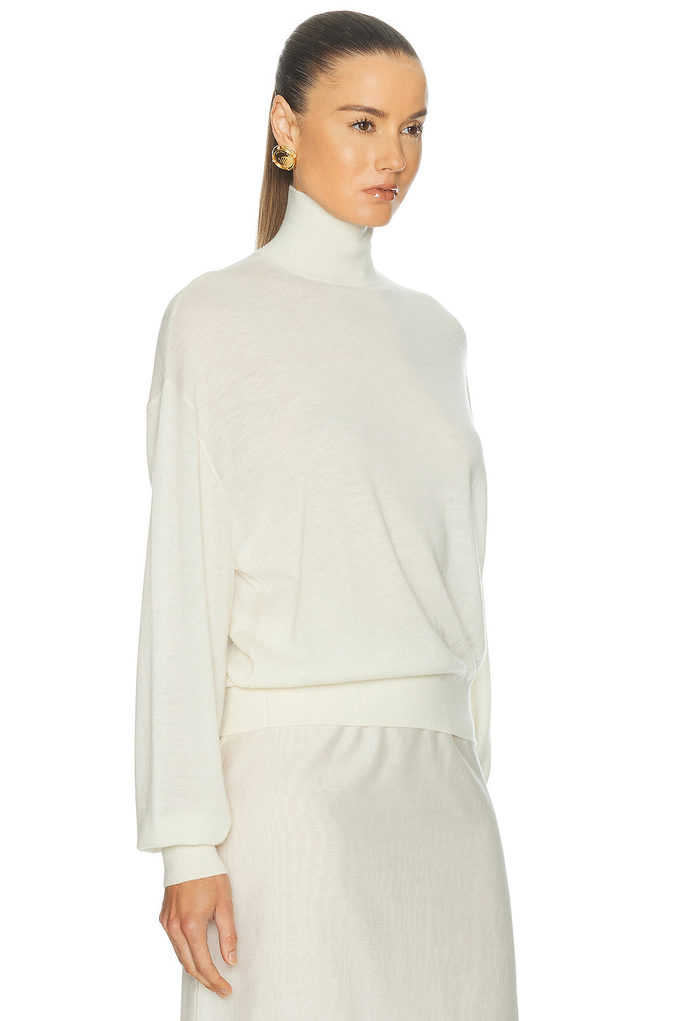 Relaxed Cashmere Turtleneck Sweater
