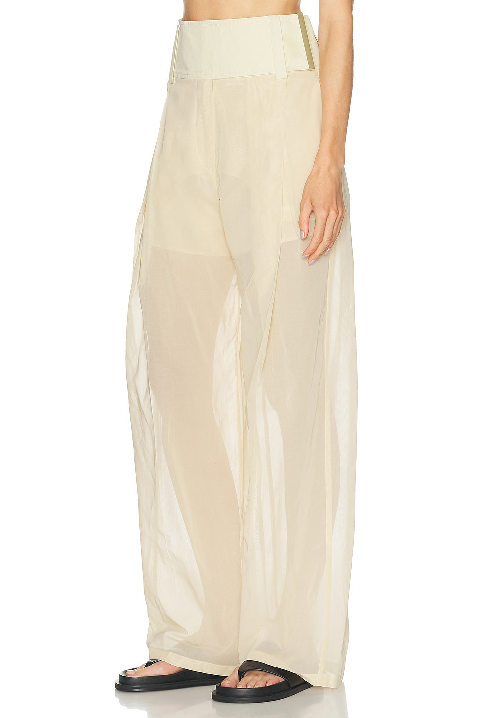 Ferito Straight Leg Pant