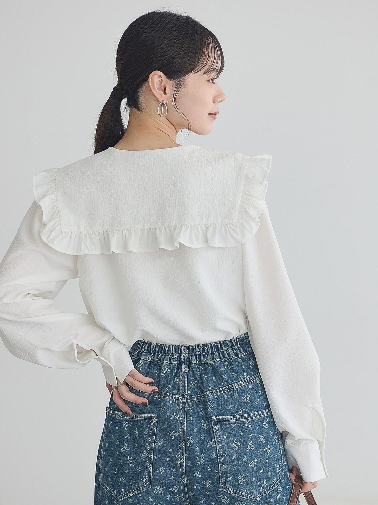 Sae Frilled Sailor Collar Blouse