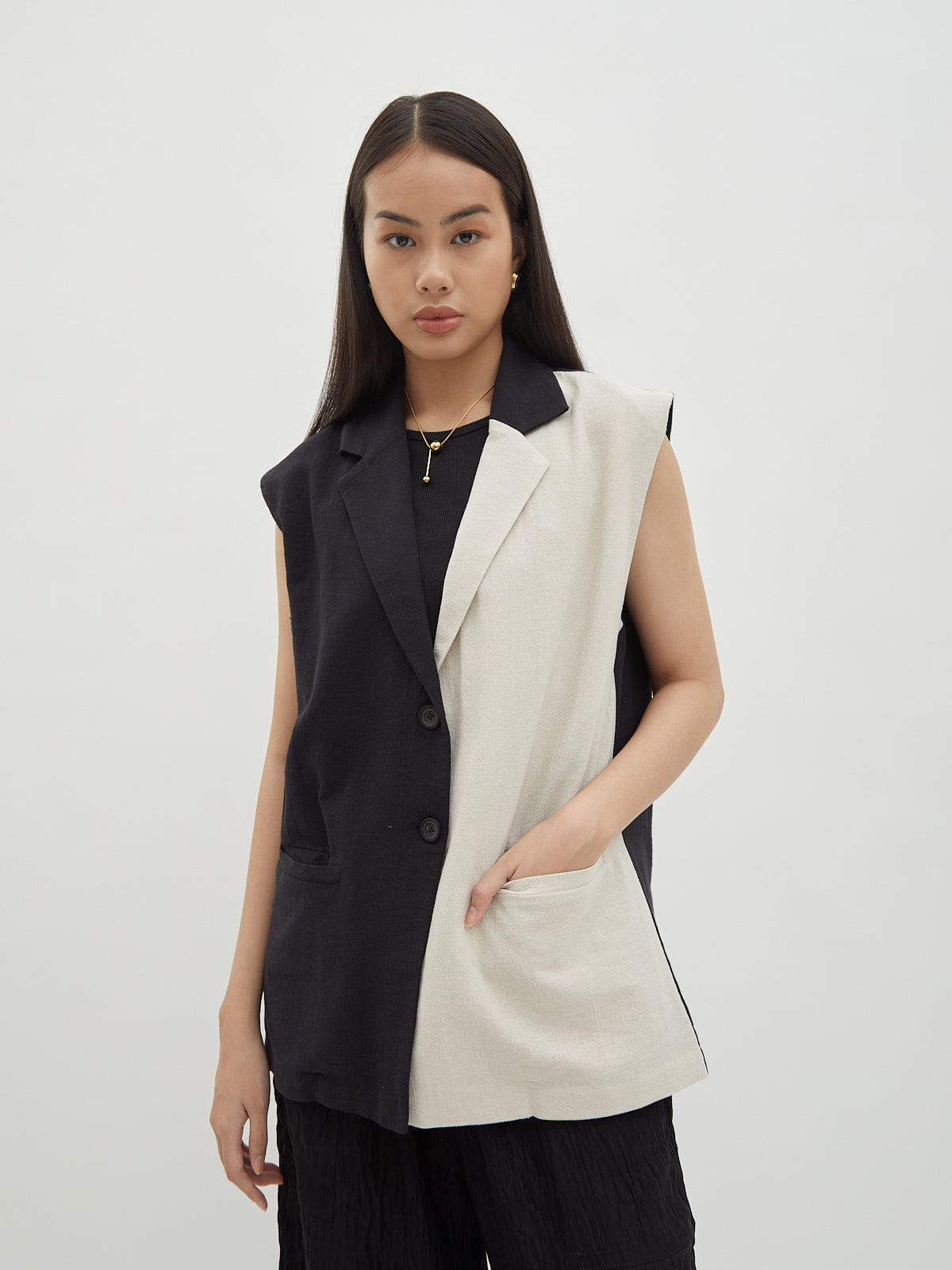 Sania Two Tone vest - Velvet at Bobo