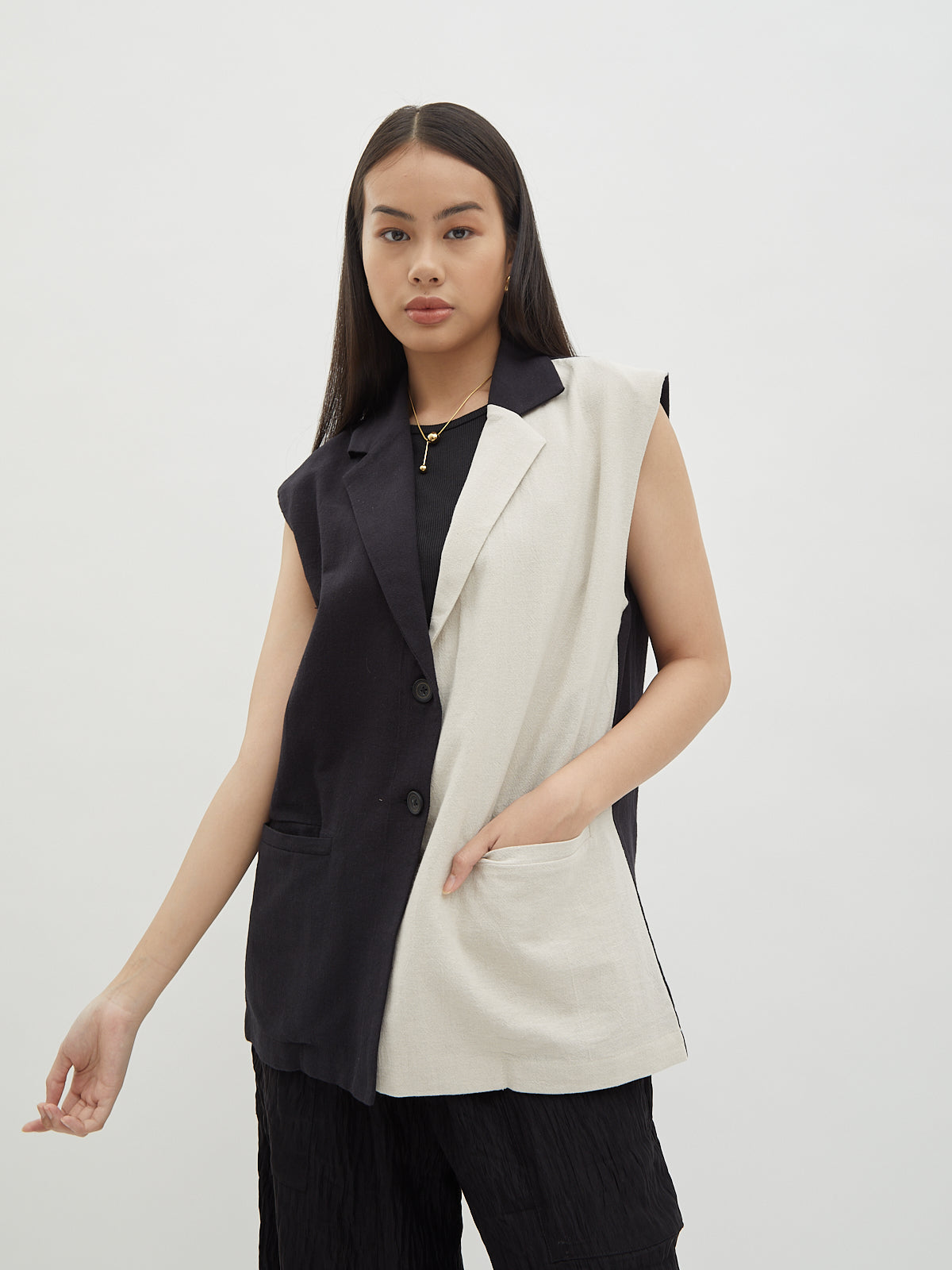 Sania Two Tone vest - Velvet at Bobo