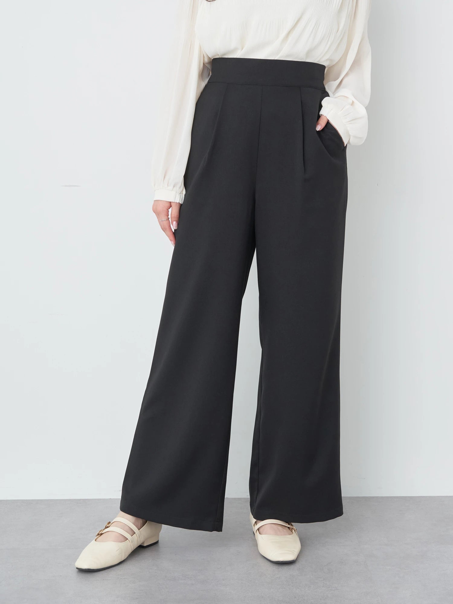 Sasuke Relaxed Wide Pants