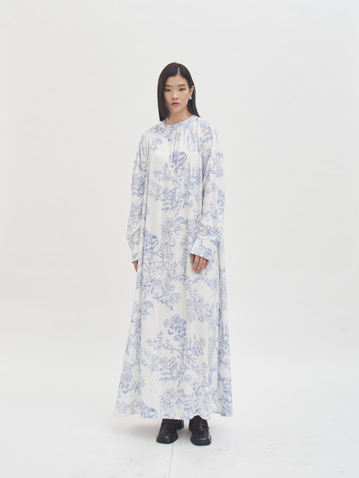 Seruni Dress
